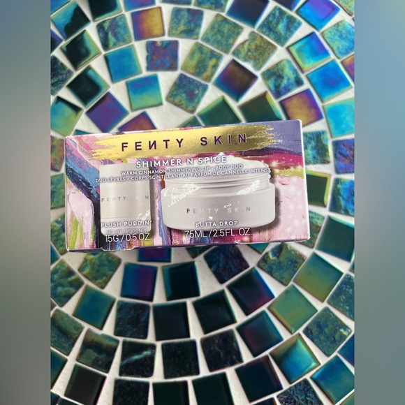 Fenty Skin Shimmer N Spice Warm Cinnamon Shimmering Lip And Body Duo. Limited Ed - Picture 3 of 6